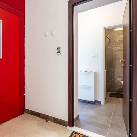 Botan Apartment Split Eksteriør billede