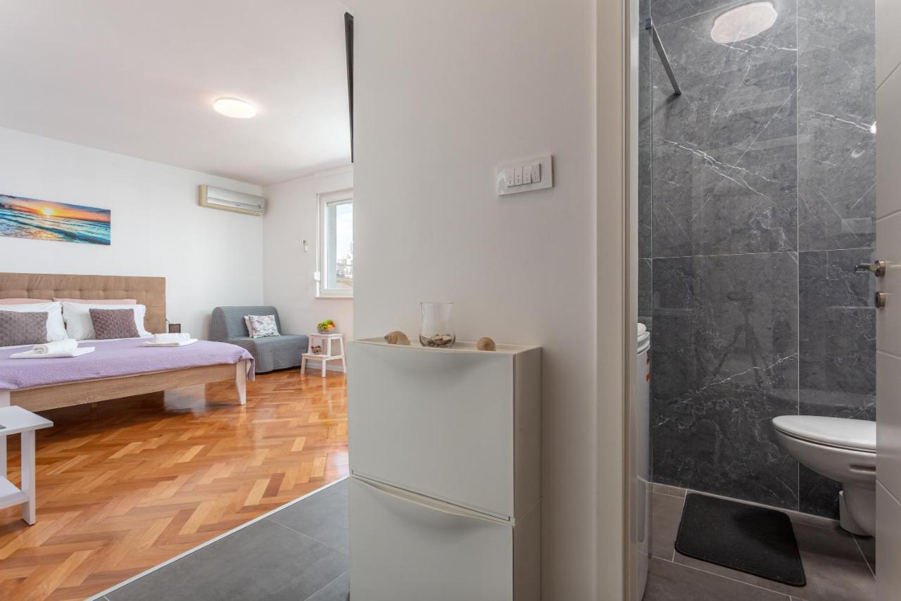 Botan Apartment Split Eksteriør billede